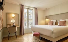 Hotel Cervantes by Happyculture