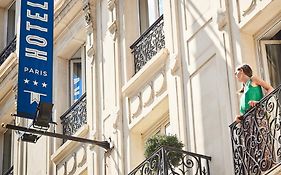 Hotel Cervantes by Happyculture